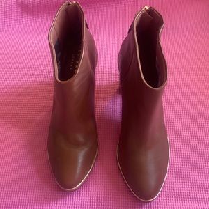 Ted Baker Vaully Leather Ankle Bootie Natural Size 8